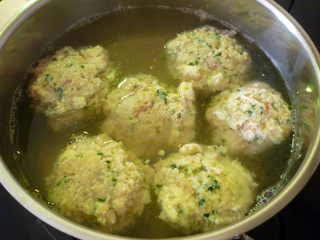 Käseknödel